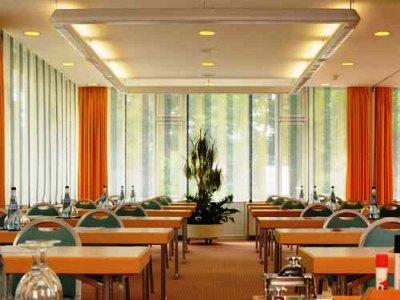 Parkhotel Weingarten Вайнґартен Екстер'єр фото